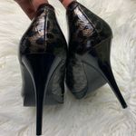 Steve Madden sz 8 Stiletto peep toe heels cheetah Photo 2