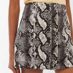 Buttons NWT Derek Heart Snake Skin Flowey Skirt Photo 1