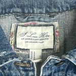 Hollister I Love H81 Denim Vest Women’s JR‎ Medium Blue Button-Up Floral Trim Pockets Photo 2