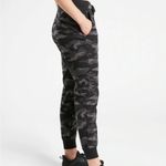 Athleta  Triumph Jogger, Black Camo Lux‎ SIZE M Photo 2
