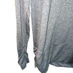 Champion  long sleeved active wear shirt with ruched sleeves and hem size medium Photo 2