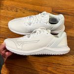 Mizuno  White Athletic Sneakers Photo 1