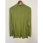 Lane Bryant  Women Shirt Pullover Green Size 22/24 Button Details Long Sleeve‎ Photo 2