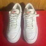 Nike  Leather Sneakers White Low-Top size 9 for women  Photo 0