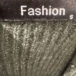 Green vneck dropped shoulder ribbed knit sweater dress size small Photo 5