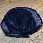 Vintage Elegant rich Navy blue Velvet Hat union made front bow by Beresford Photo 0