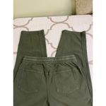 Athleta  Farallon Aspen Olive Pull On Travel Lounge Pants, size small petite Photo 3