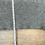 VICI  Grey Turtleneck Sweater Size Extra Small Photo 7