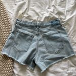 Abercrombie & Fitch Abercrombie Shorts Curve Love High-Rise Cut-Off Photo 3