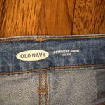 Old Navy  Mid-Rise Boyfriend Short Ripped Jean Shorts Blue Wash Photo 2