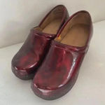 CLEARANCE Women's Melinda III GH Bass Red Clogs Size 6M EUC! Photo 0