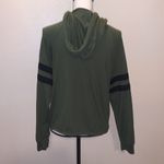 No Boundaries green stretchy v-neck hoodie pullover sweatshirt Photo 3
