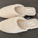 Universal Threads Universal Thread Margot Flats Boulce Memory Foam Slip On Size 8.5 Cream Photo 2