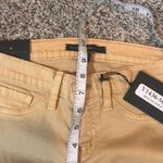 Vervet Flying Monkey Platinum Mojave Gold Women's Size 26 Jeans, Fly and Be Free‎ Photo 4