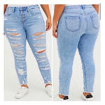 Torrid Ripped Crop Jeans Photo 1
