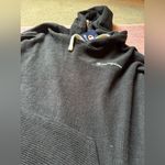 Champion  womens Black Hoodie Swearshirt. Size large. Photo 3