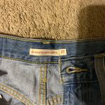 Levi's NWOT Levi Distressed Women's High Waisted Mom Shorts size 27/4 Photo 1