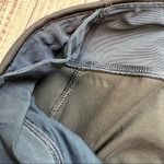 New Balance  Dry Pocket Mesh Back Leggings. Size Small. EUC Photo 7