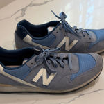 New Balance  696 blue suede & nylon athletic shoes Photo 0