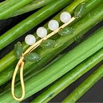 Vintage CC Signed Gold Electroplate Faux Jade Jadeite Pearl Leaf Brooch Photo 5