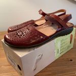 Naot Women's Arataki Cinnamon Leather NIB size 42 Red Photo 2