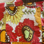 Koi Heart and Flower Scrub Top Photo 3