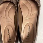 BARE TRAPS, Narizona Style, gold color, 7.5 flats, slip on, leather/man-made Photo 5