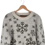 VERO MODA  Snowy Frost Long Sleeve O Neck Pullover Sweater size Large Holiday Photo 4