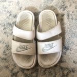 Nike Slides Photo 0
