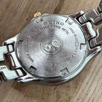 Seiko  Vintage Ladies Watch Two-Tone Bracelet White Dial Gold-Tone Hands Markers Photo 10