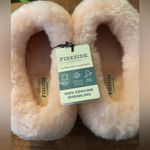 Dearfoams NWT Fireside Genuine Sherling Slippers Photo 5
