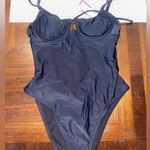 New size xs womans black one piece swimsuit Photo 0