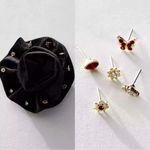 Free People  Black Velvet Rosette Brooch with 5 Pairs of Stud Earrings Butterfly Photo 2