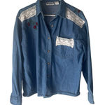 Haik's Vintage‎ 90s Medium Denim Cottage Lace Rose Floral Embrodered Button Up Blue Photo 0