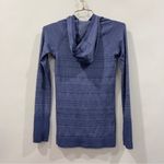 Lululemon  Athletica Rest Less Hoodie Top Size 4 Gatsby Blue/White Long Sleeve Photo 3