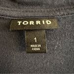 Torrid V-Neck Tee Women's size 1 (1X 14/16) Navy Blue T-Shirt Classic Comfy Photo 5