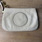 Coach Wristlet Ivory Patent Leather Pouch Embossed Small Clutch Bag Neutral Photo 3