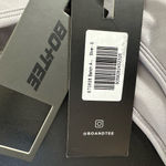 Bo+Tee  Seamless Racerback Crop Top in Silver size small NWT Photo 3