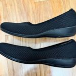Life Stride Indy Wedge black flats Slip-On comfort shoes size 7 W Photo 6