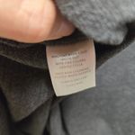 CUYANA Long Sleeve Textured Pleated Back Top Gray Pocket Women’s Size Medium Photo 5