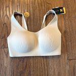 Wacoal  NWT wireless all day comfort taupe bra small Photo 1