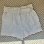Vineyard Vines  Women’s White Belted Shorts Photo 0