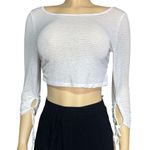 Storia White semi sheer Textured Crop Blouse Sz L Photo 0