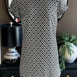 Sugar Lips  Black & White Diamond Pattern Short Sleeve Sheath Dress Size 6 Photo 0