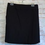 Loft  pencil skirt black textured back zipper M lined knee length straight Photo 0