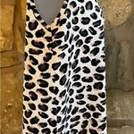 Cozy Couture Leopard Cheetah Print High Low Tank Top Shirt Women’s Medium Black Photo 7