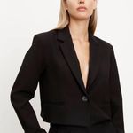 NEW Velvet by Graham & Spencer Women’s Black Anya Ponte Cropped Blazer Sz Med ♟️ Photo 0