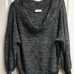Zenana Outfitters Oversized Black/White V Neck Boutique Sweater Size XL Photo 0