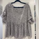 Short Sleeve Blouse White Size XL Photo 0