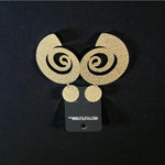 Pretty Little Thing Gold Textured Swirl Disk Statement Earrings Photo 4